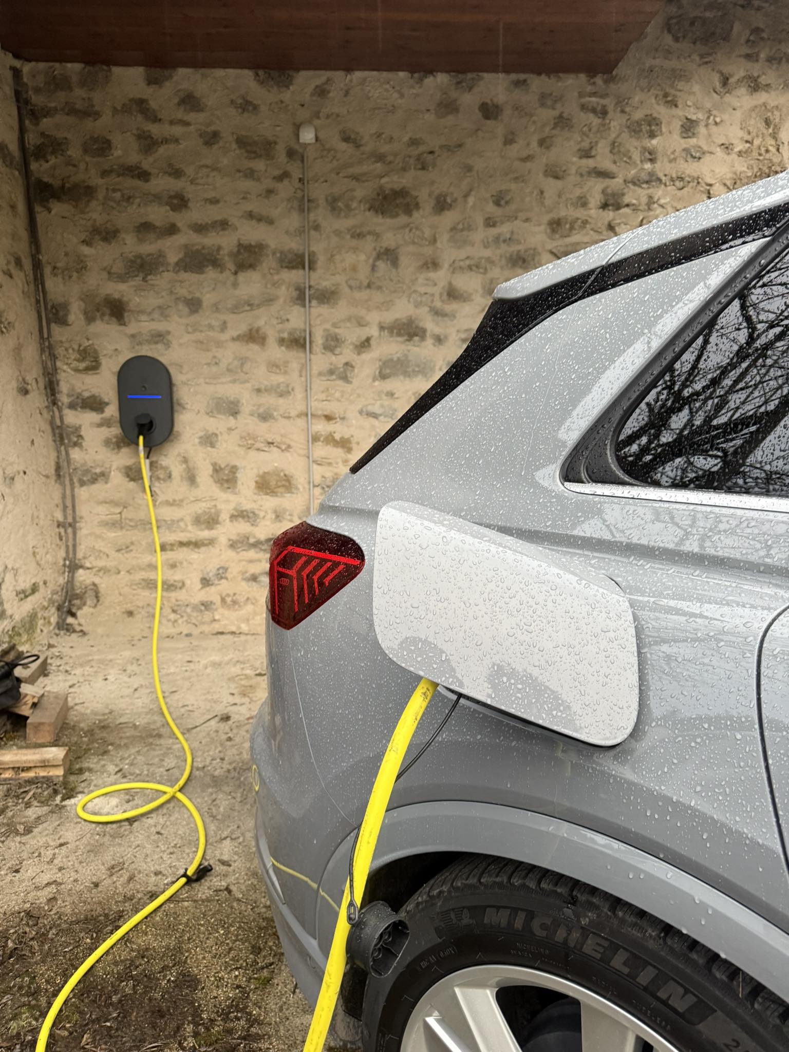 Installation borne IRVE LEGRAND