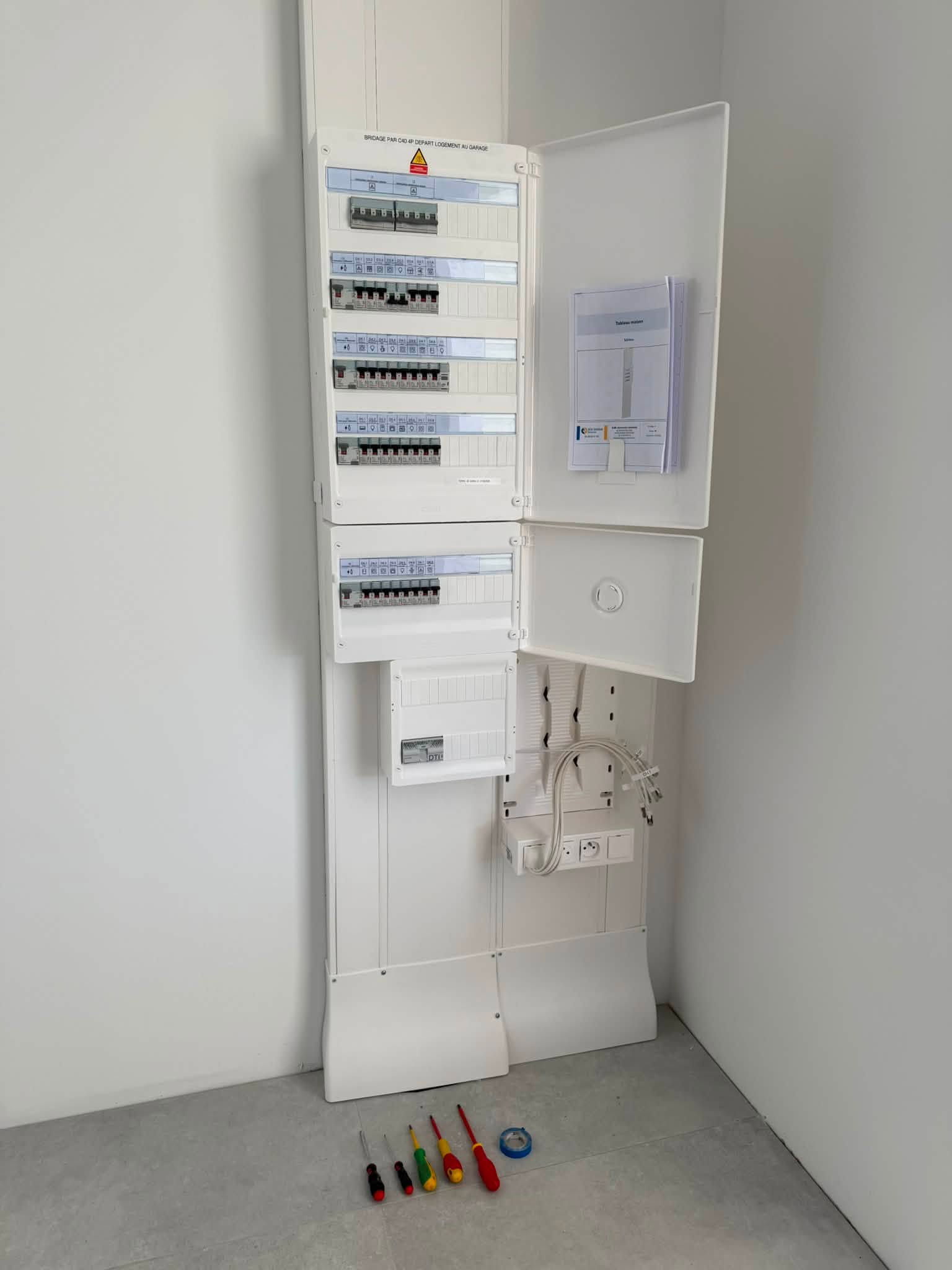 Réalisation de l'électricité lors de la construction d'une maison à Magnieu (01300)
